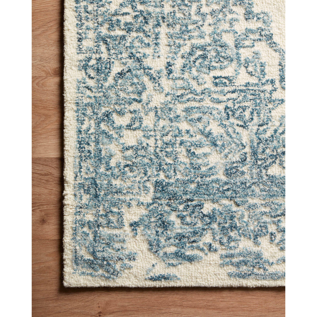 Magnolia Home By Joanna Gaines x Loloi Annie White / Blue 2'-3" x 3'-9" Accent Rug