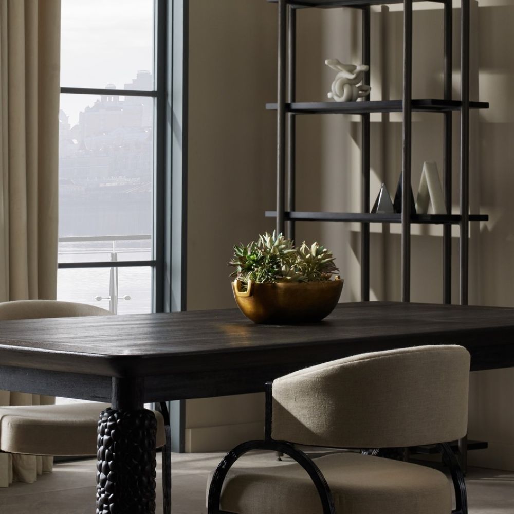 Decorative Objects Quorin Centerpiece - Gold