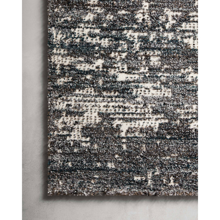 Loloi Augustus Denim 2'-7" x 4' Accent Rug