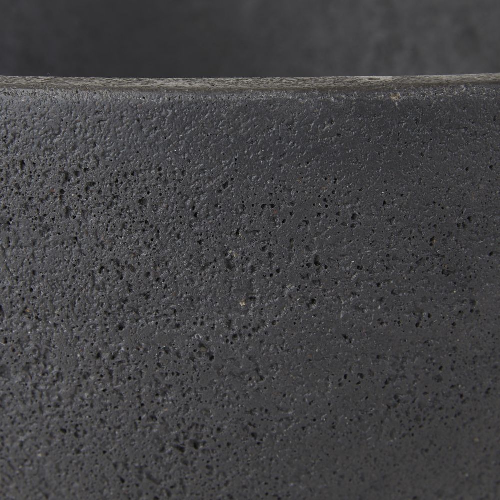 Montague Outdoor Planter - Black