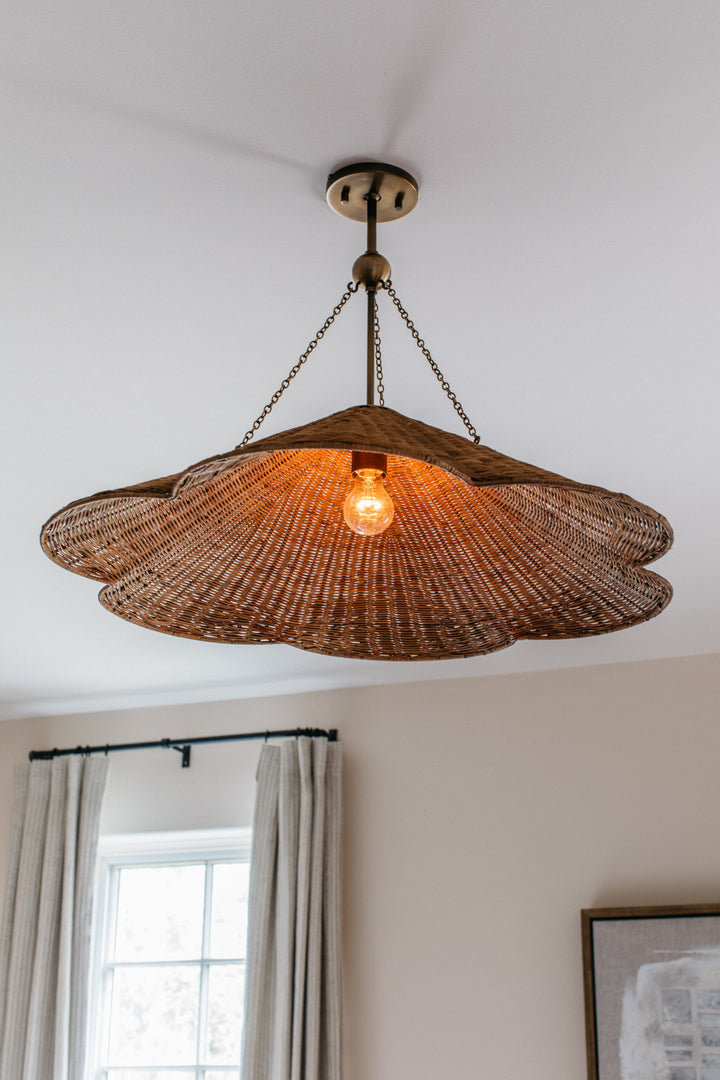 Annmarie Pendant - Lifestyle