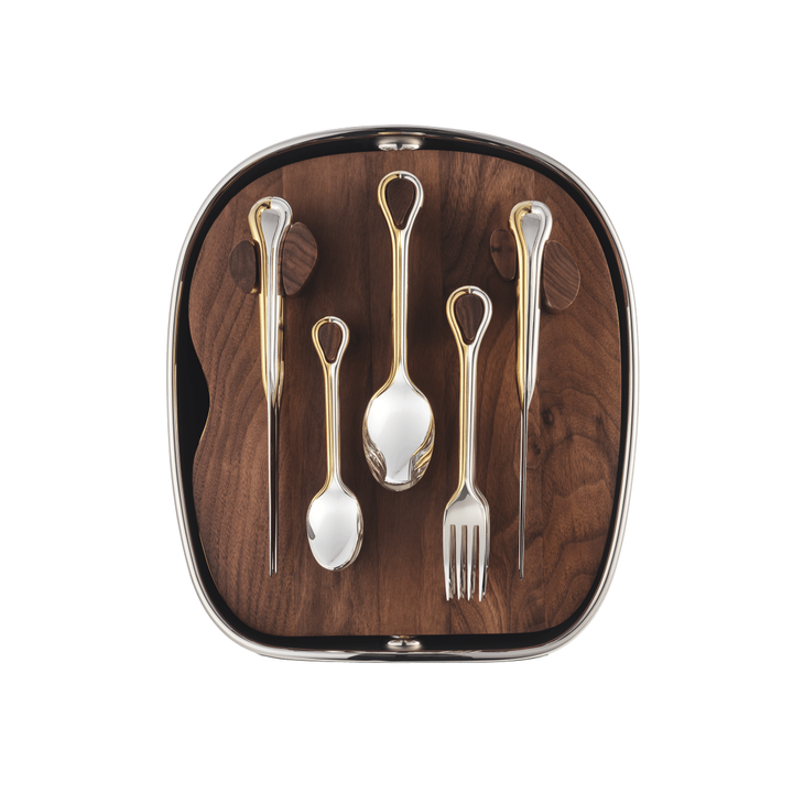 24-Piece Flatware Set Partially Gilded Silver-Plated with Shell | Carrousel
