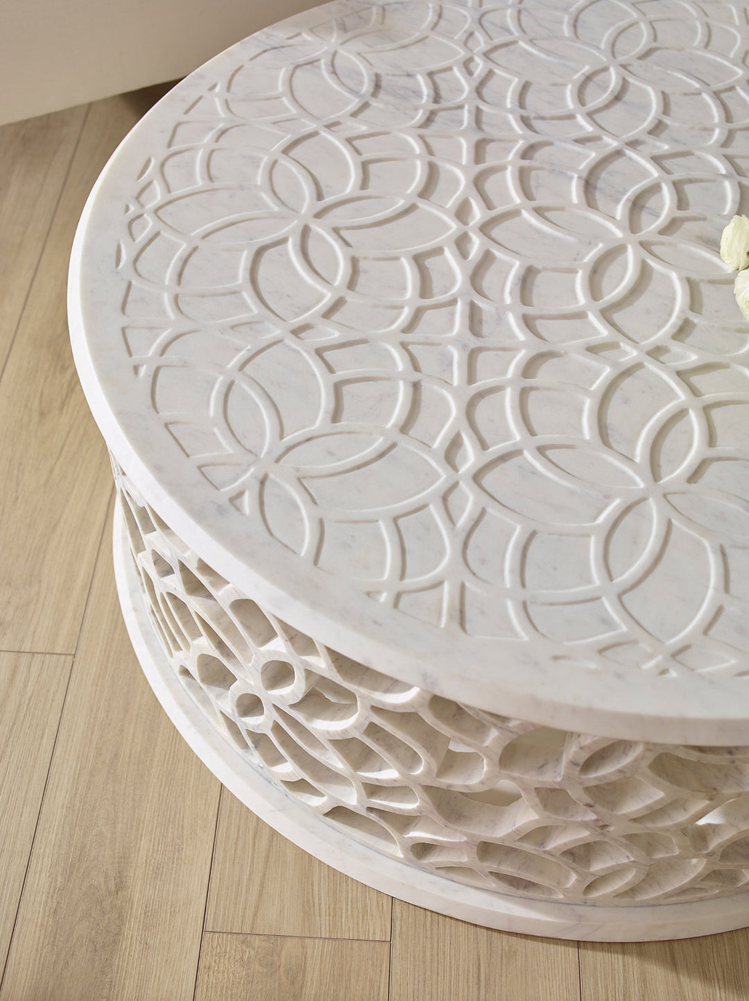 Pierced Bangle Table
