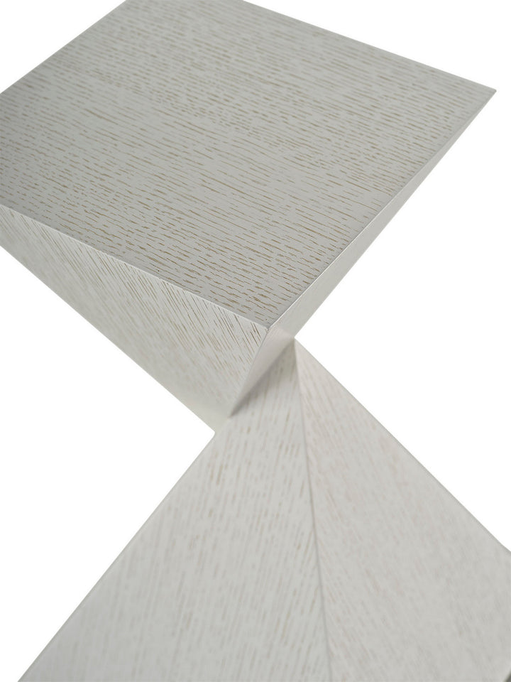 Luxor Table