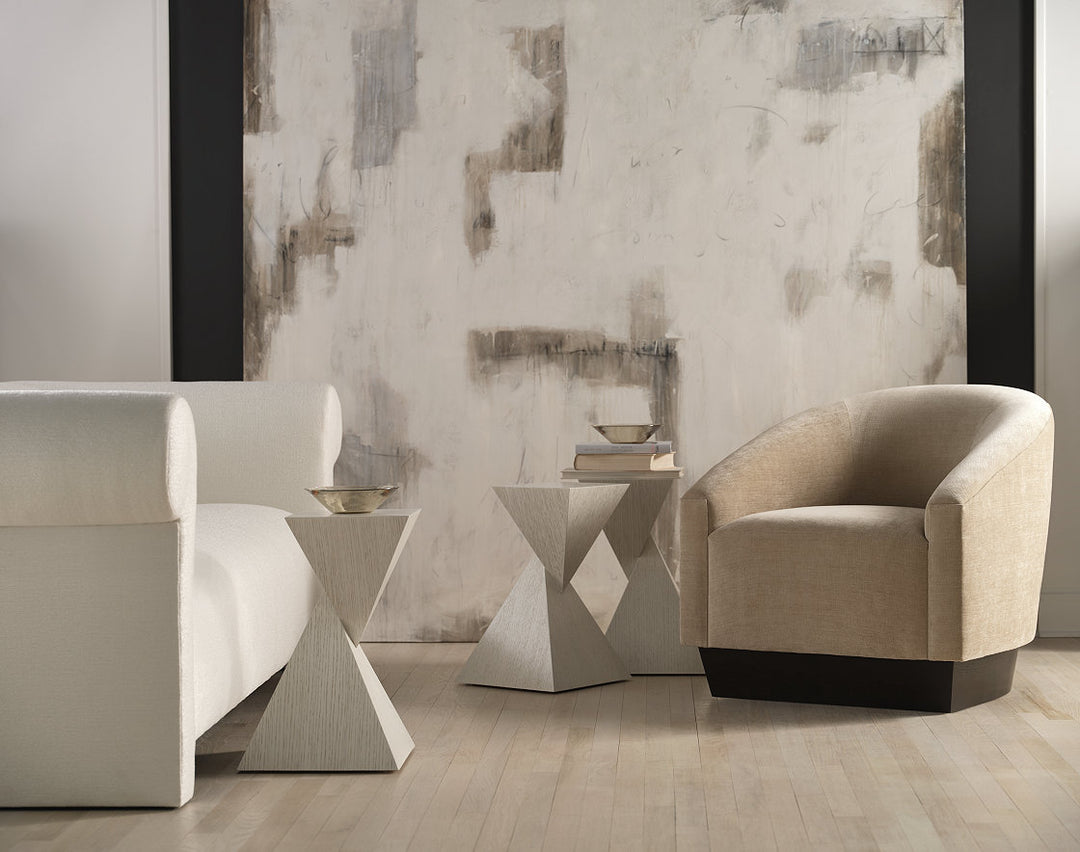 Luxor Table