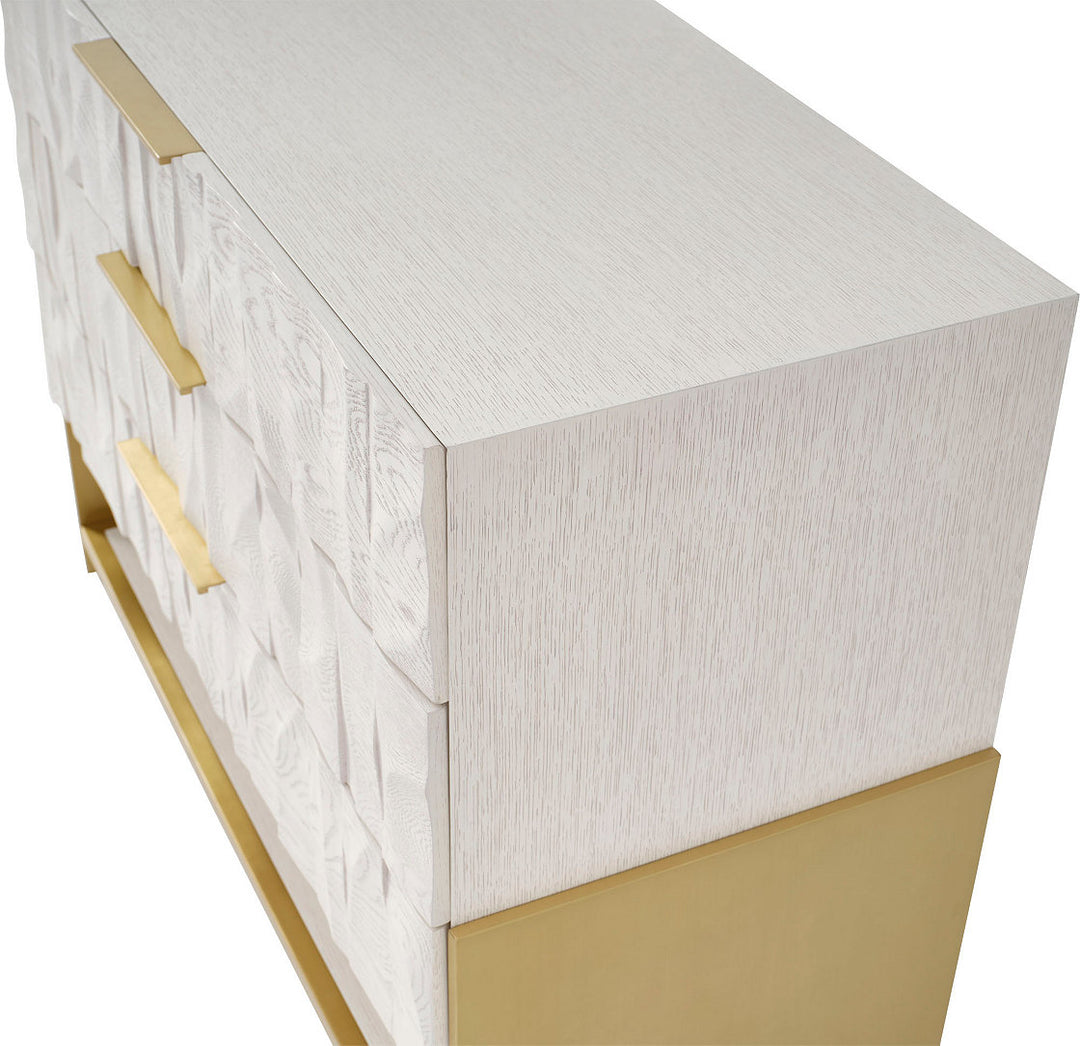 Molokai Chest