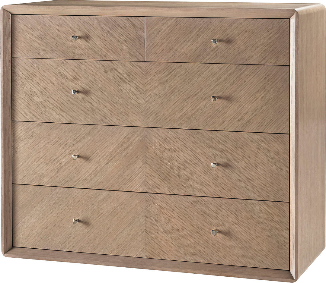 Adelaid Chest