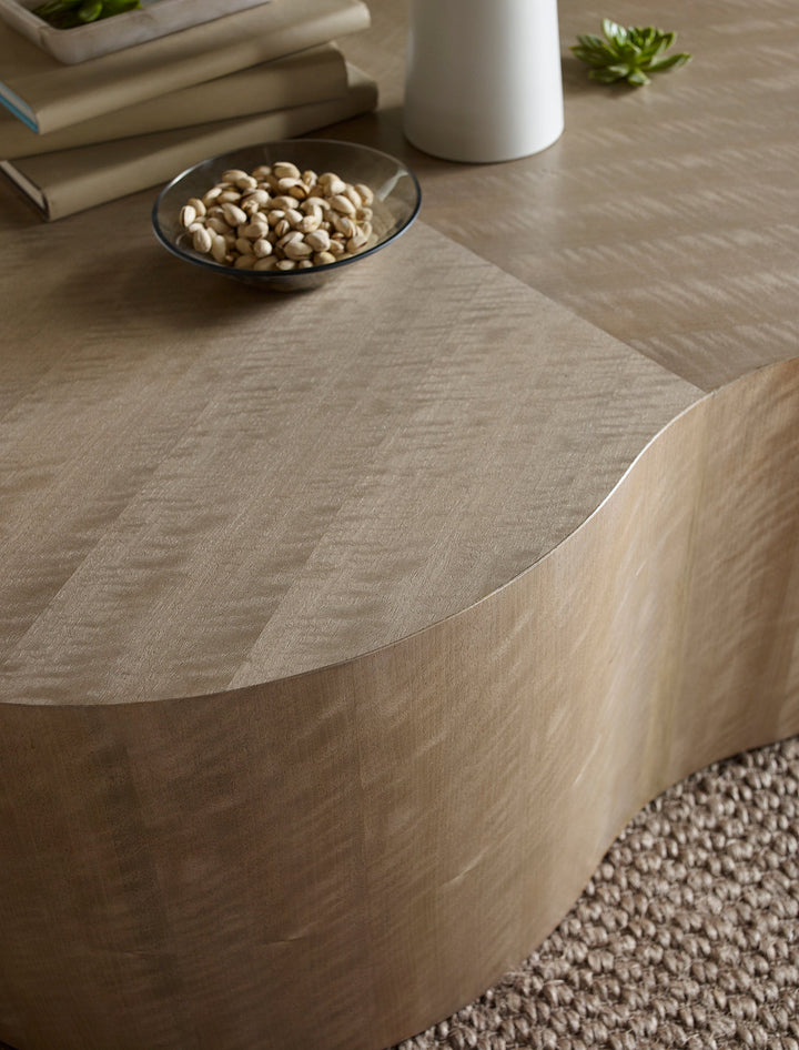 Lakepoint Cocktail Table