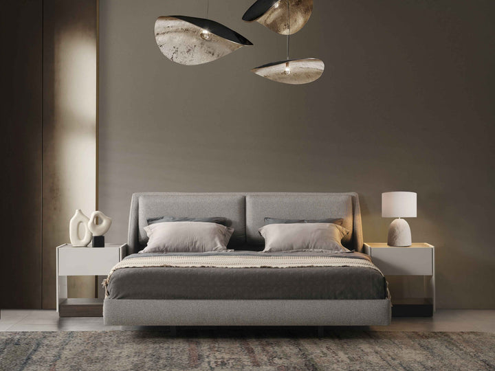 Raphael Bed