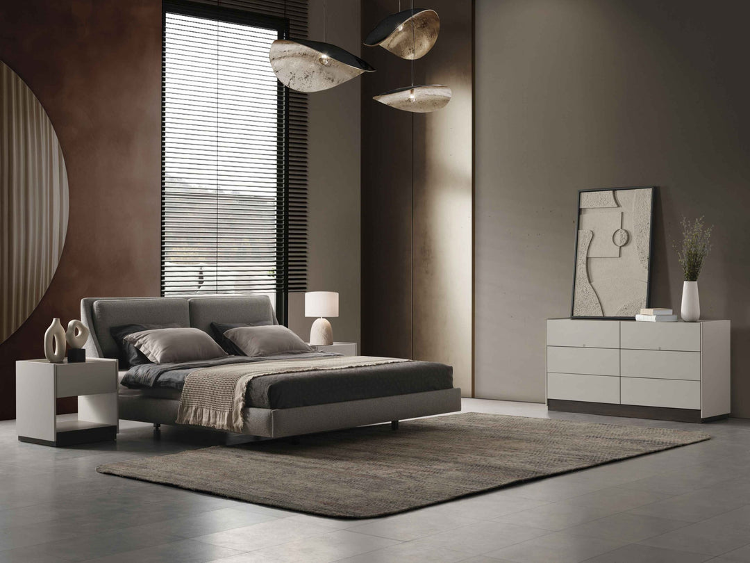 Raphael Bed