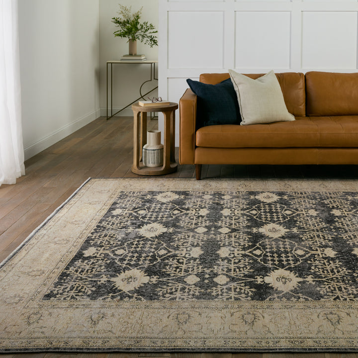 Jaipur Living Pia Medallion Navy/ Cream Area Rug (7'10"X9'10")