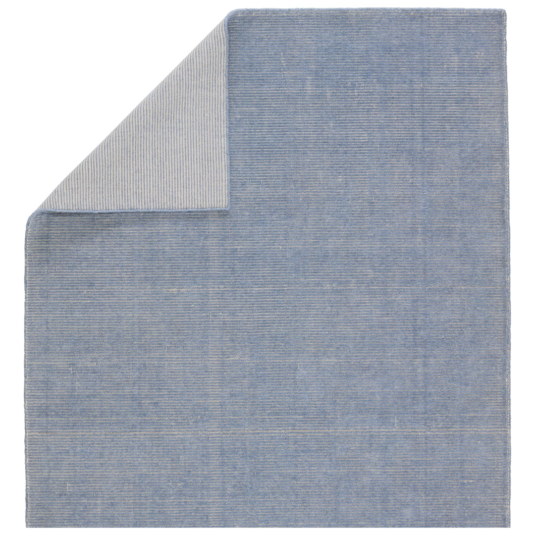 Everen Indoor/ Outdoor Solid Light Blue/ Cream Area Rug (6'X9')