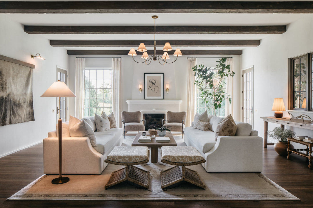 Piers Picture Light - Lifestyle