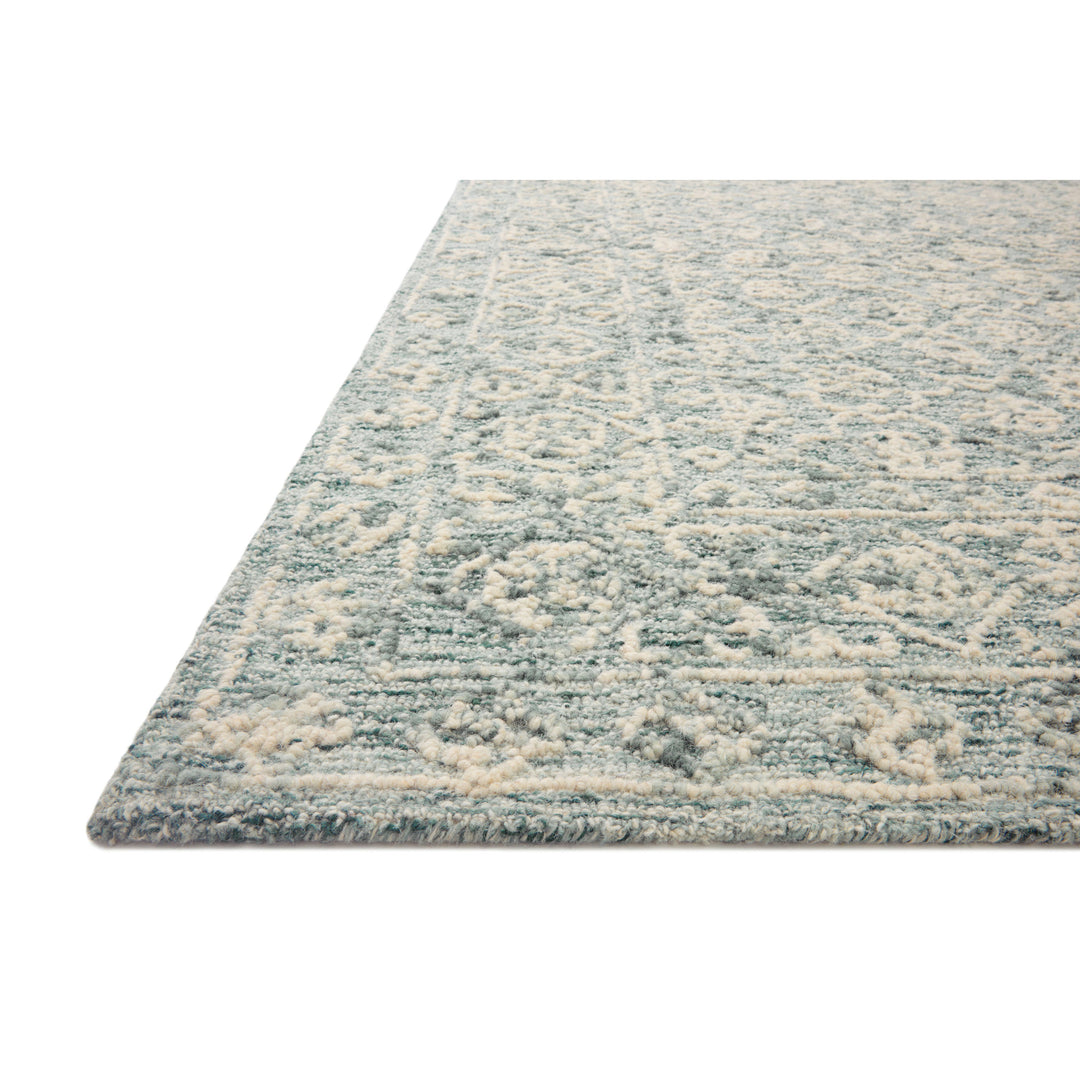 Loloi Cecelia Ocean / Ivory 5'-0" x 7'-6" Area Rug