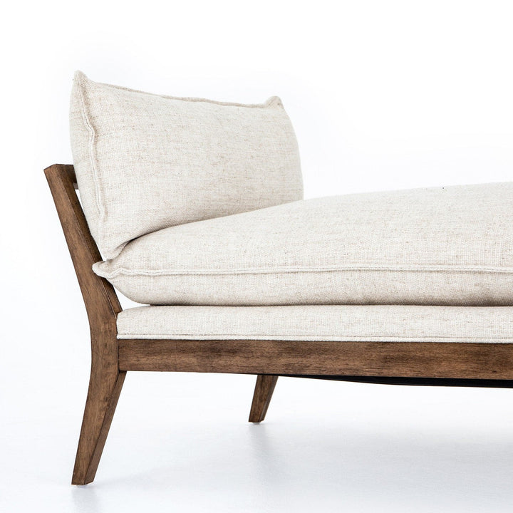 Valmont Chaise - Thames Cream