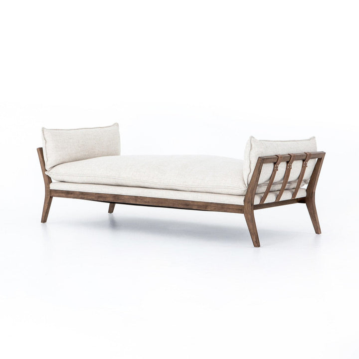 Valmont Chaise - Thames Cream