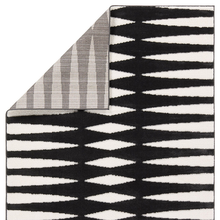 Jaipur Living Apyre Geometric Black/White Area Rug (6'3"X9'6" Rectangle)