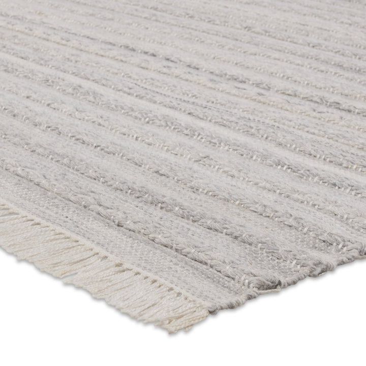 Jaipur Living Torre Indoor/ Outdoor Solid Light Gray/ Cream Area Rug (2'X3')