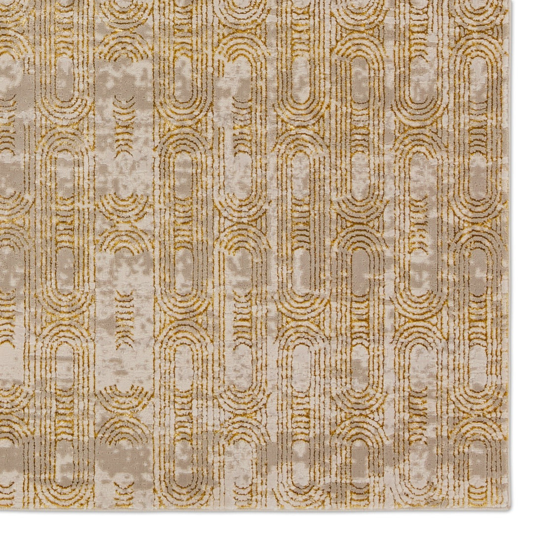 Jaipur Living Gimeas Geometric Gold/ Taupe Area Rug (5'X7'6")