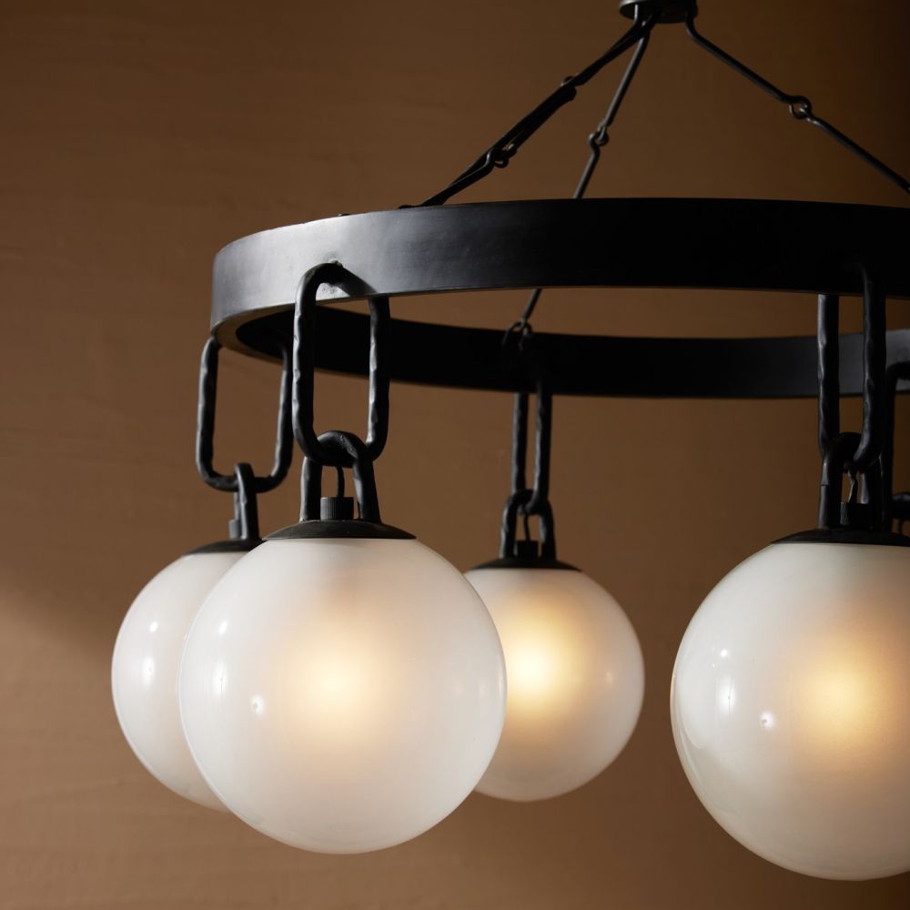 Chandeliers Quincy Chandelier - Black