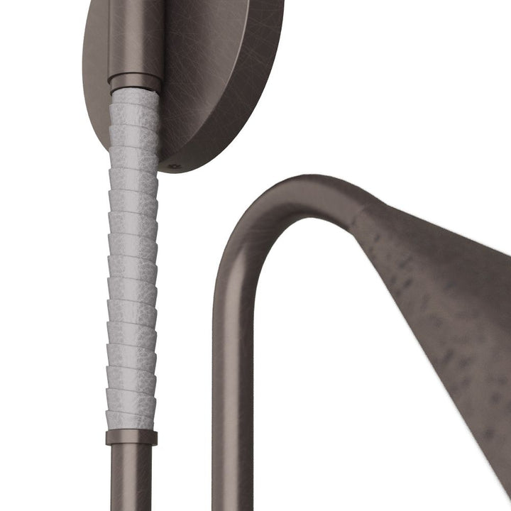 Malik Sconce - Black