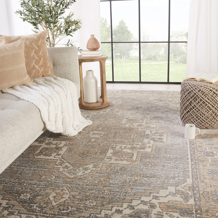 Vibe by Jaipur Living Venn Medallion Tan/ Gray Area Rug (5'3"X7'6")