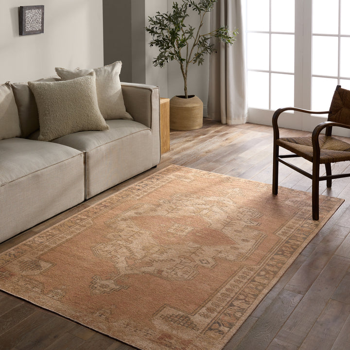 Vibe by Jaipur Living Nico Powerloomed Medallion  Area Rug (4'x6')