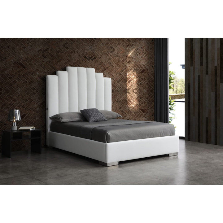 Jordan Queen Bed-Whiteline Modern Living-WHITELINE-BQ1688F-GRY-BedsGrey-3-France and Son