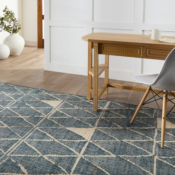 Jaipur Living Helina Natural Trellis Navy/ Beige Area Rug (10'X14')