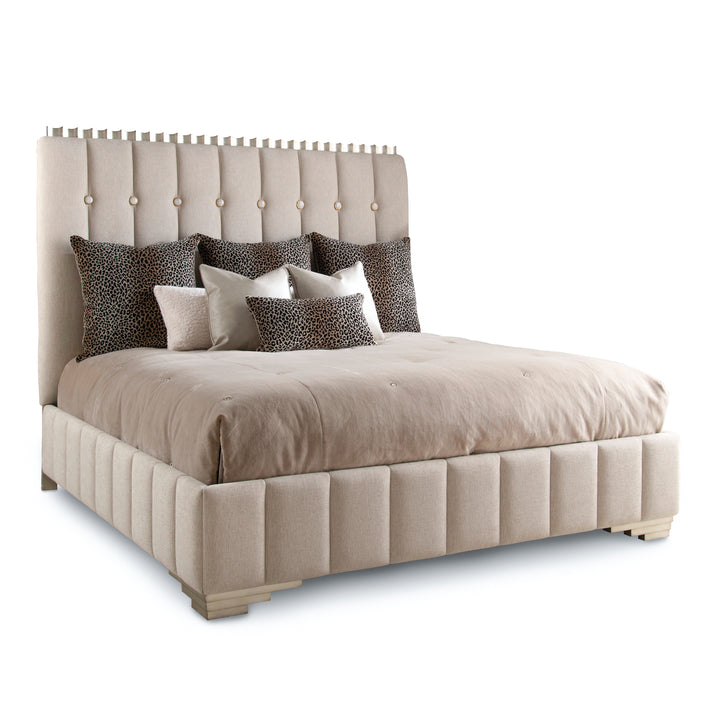 Graceful Silver King Bed - Silver
