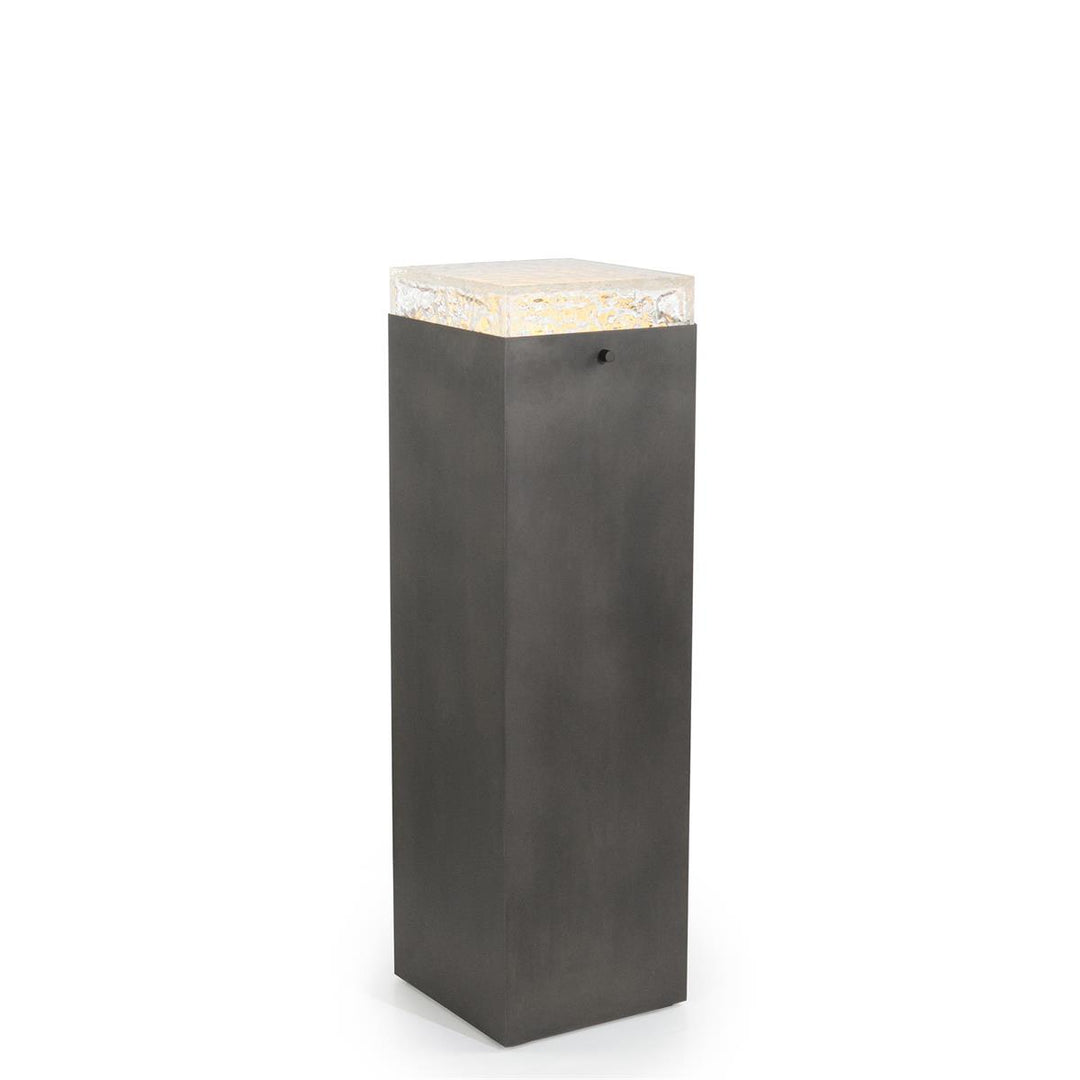 Eden Pedestal III, Gunmetal