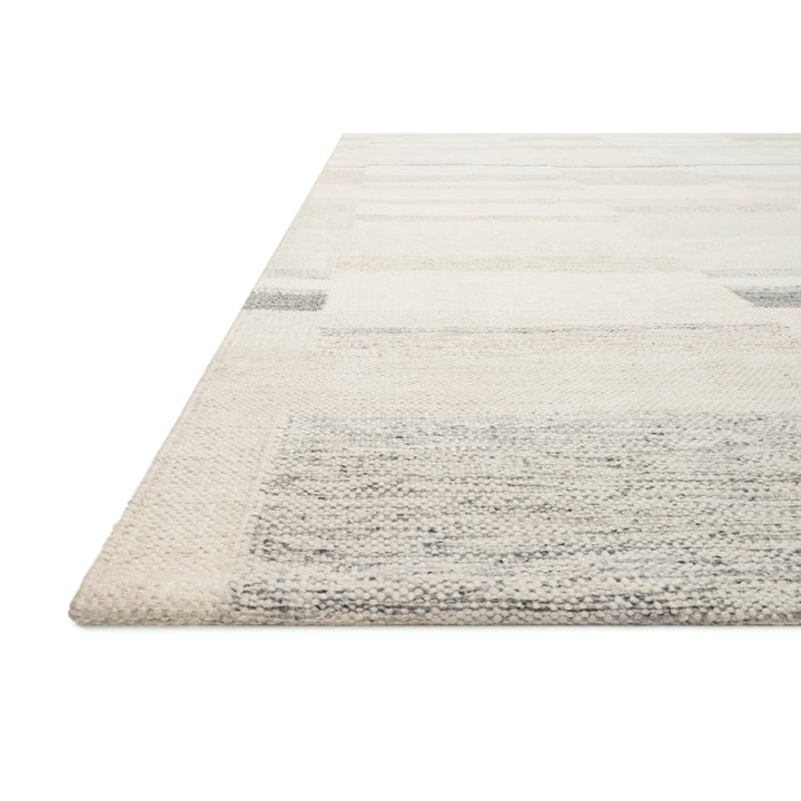 Loloi Evelina Ivory / Beige 5'-0" x 7'-6" Area Rug