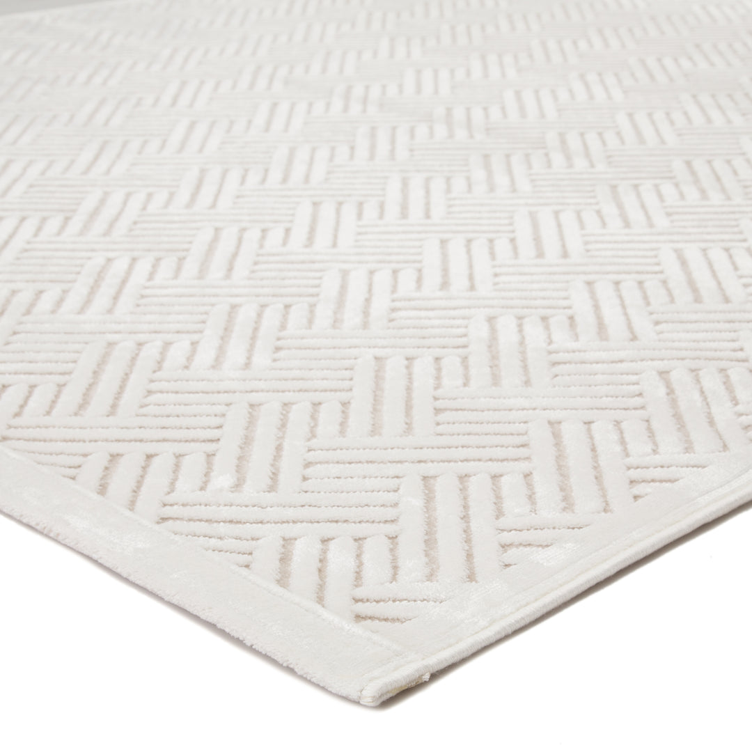 Jaipur Living Thatch Geometric White Area Rug (5'X7'6")