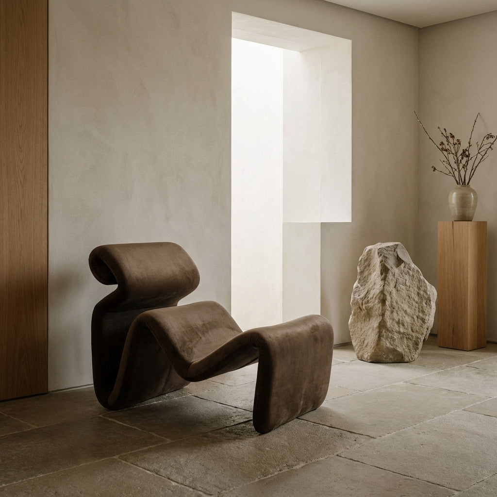 Etcetera Figure Lounge Chair