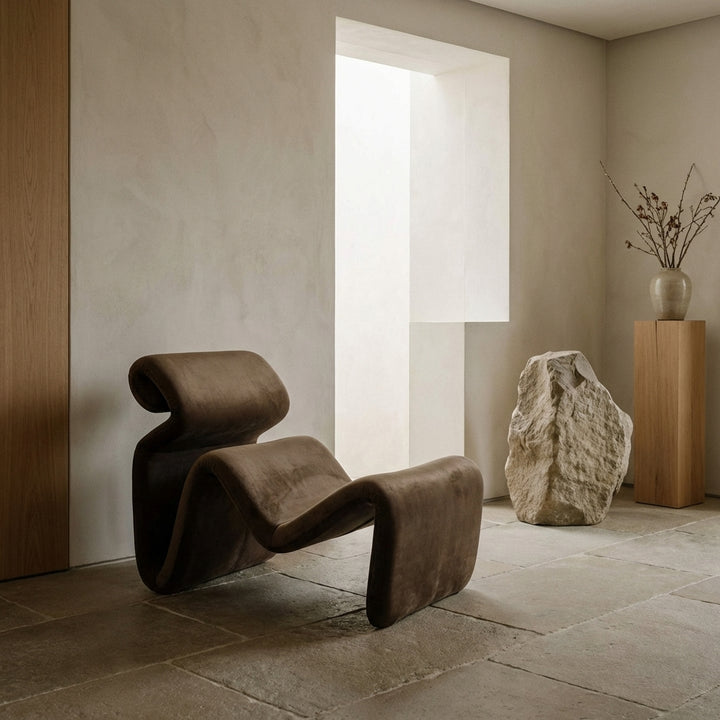 Etcetera Figure Lounge Chair
