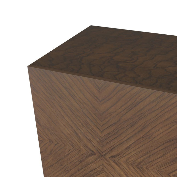 Triton Cabinet