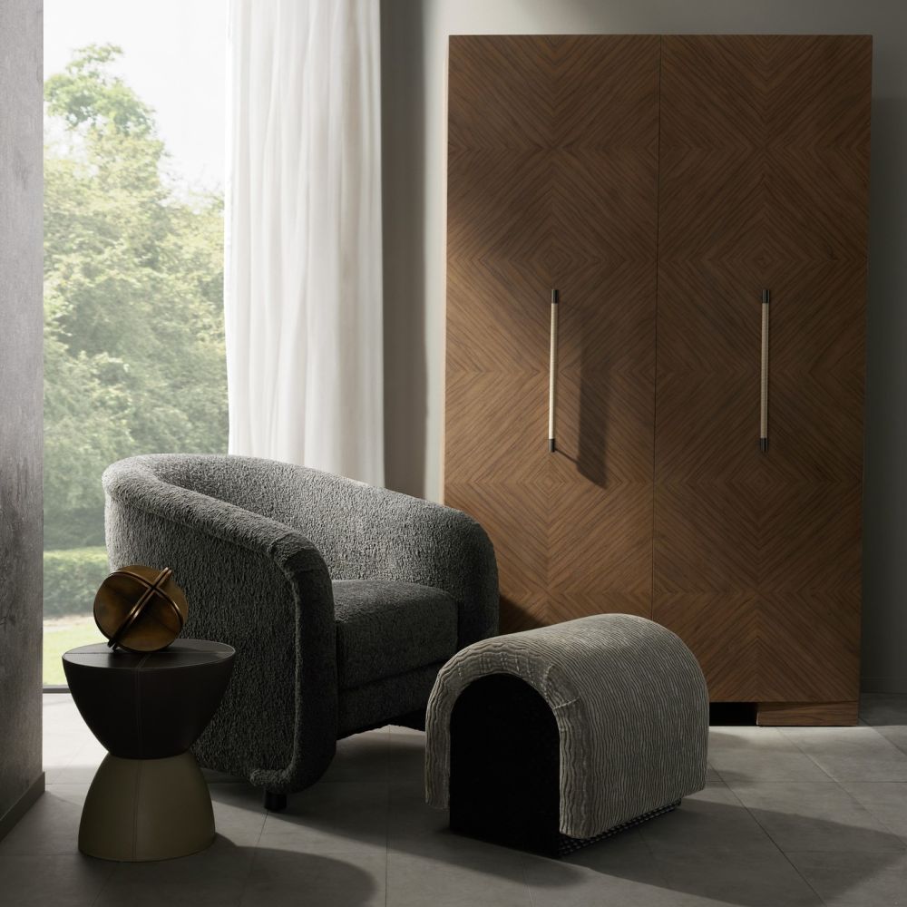 Cabinets & Curios Triton Cabinet