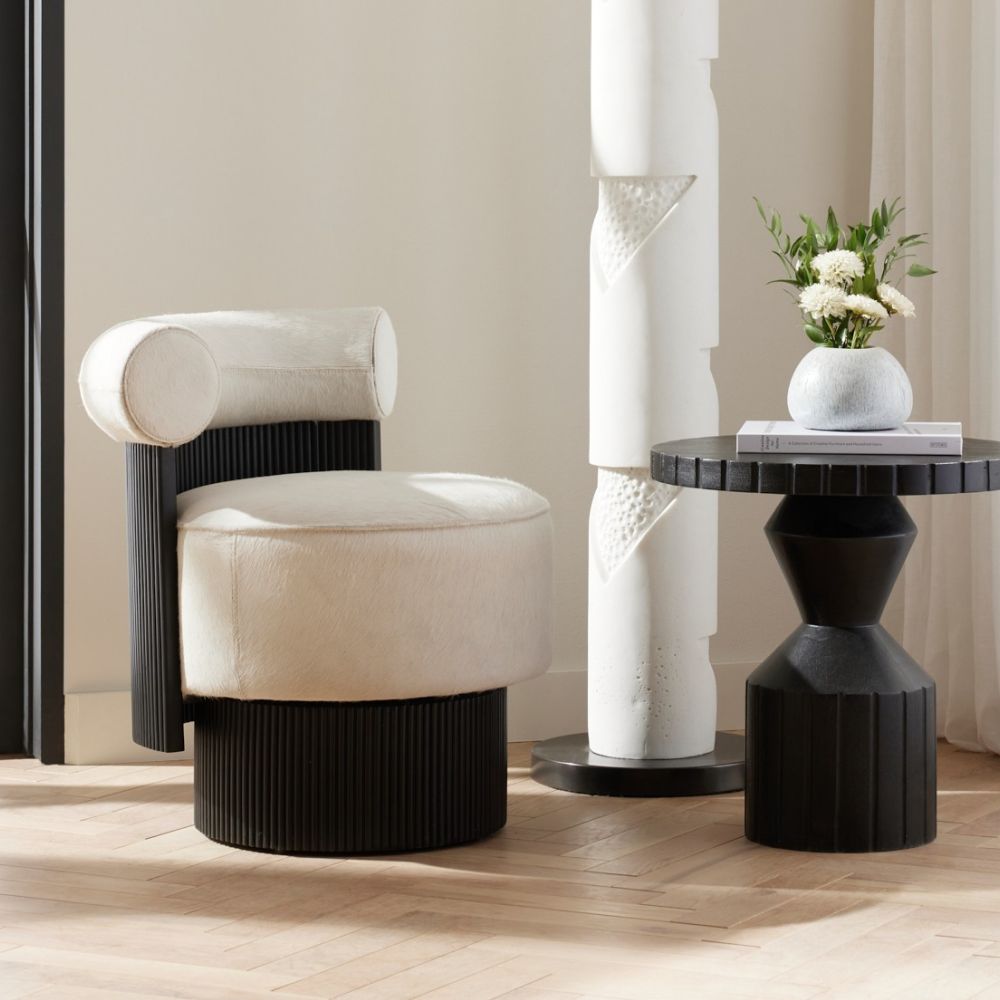 Lounge Chairs Tennyson Chair - Black