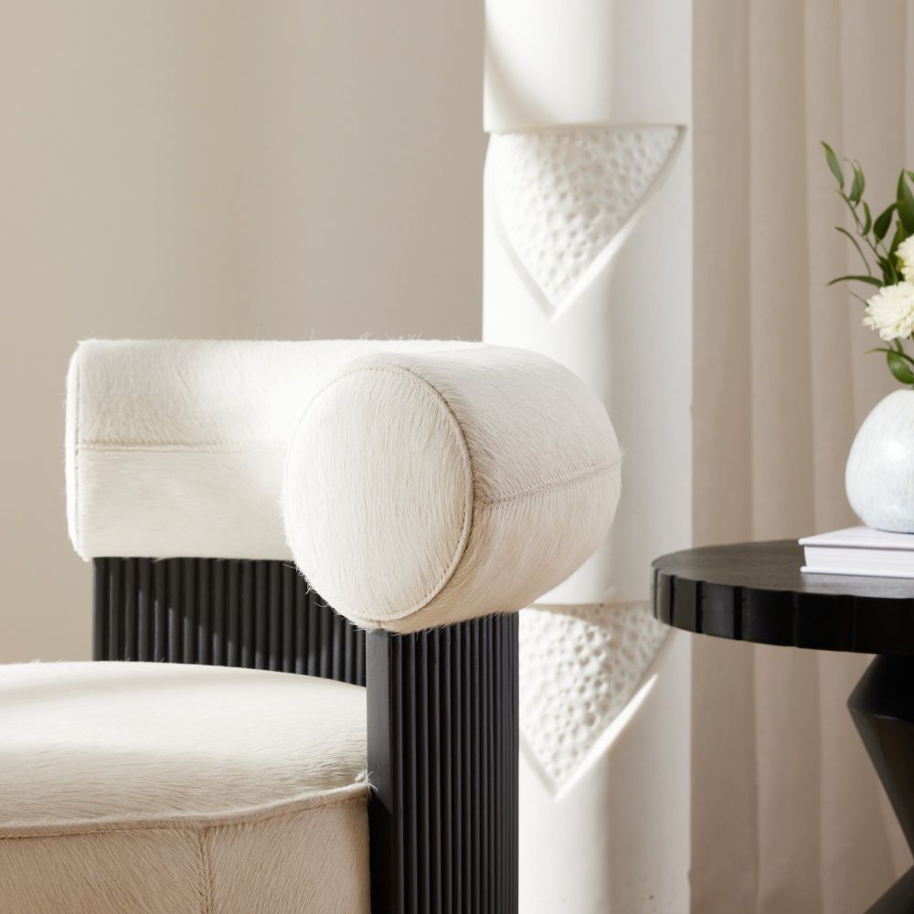 Lounge Chairs Tennyson Chair - Black