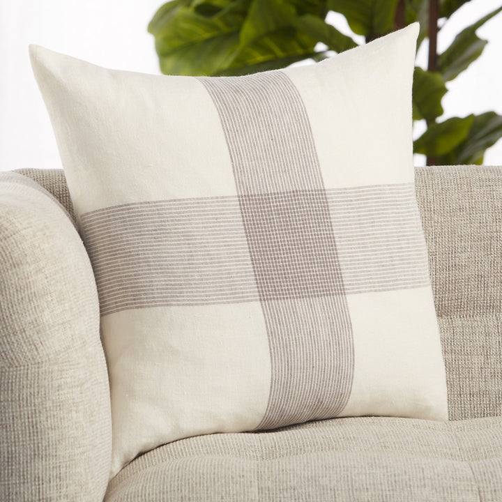 Vibe by Jaipur Living Pembroke Striped White/ Gray Poly Fill Pillow (20" Square)