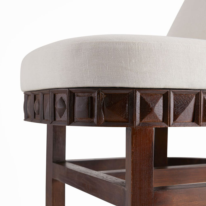 Truett Chair