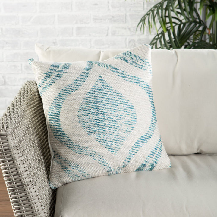 Nikki Chu by Jaipur Living Cymbal Indoor/ Outdoor Geometric Teal/ Cream Poly Fill Pillow (18" Square)