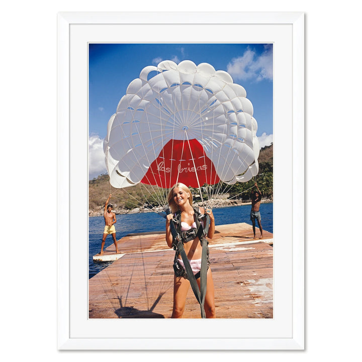 Getty Images, "Paragliding in Acapulco", Slim Aarons, January 1, 1968 by Soicher Marin