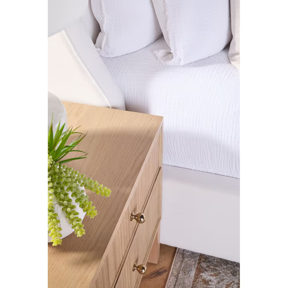 Highland 2-Drawer Nightstand