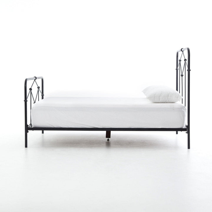 Alden Bed - Sandblasted Vintage Black - Queen