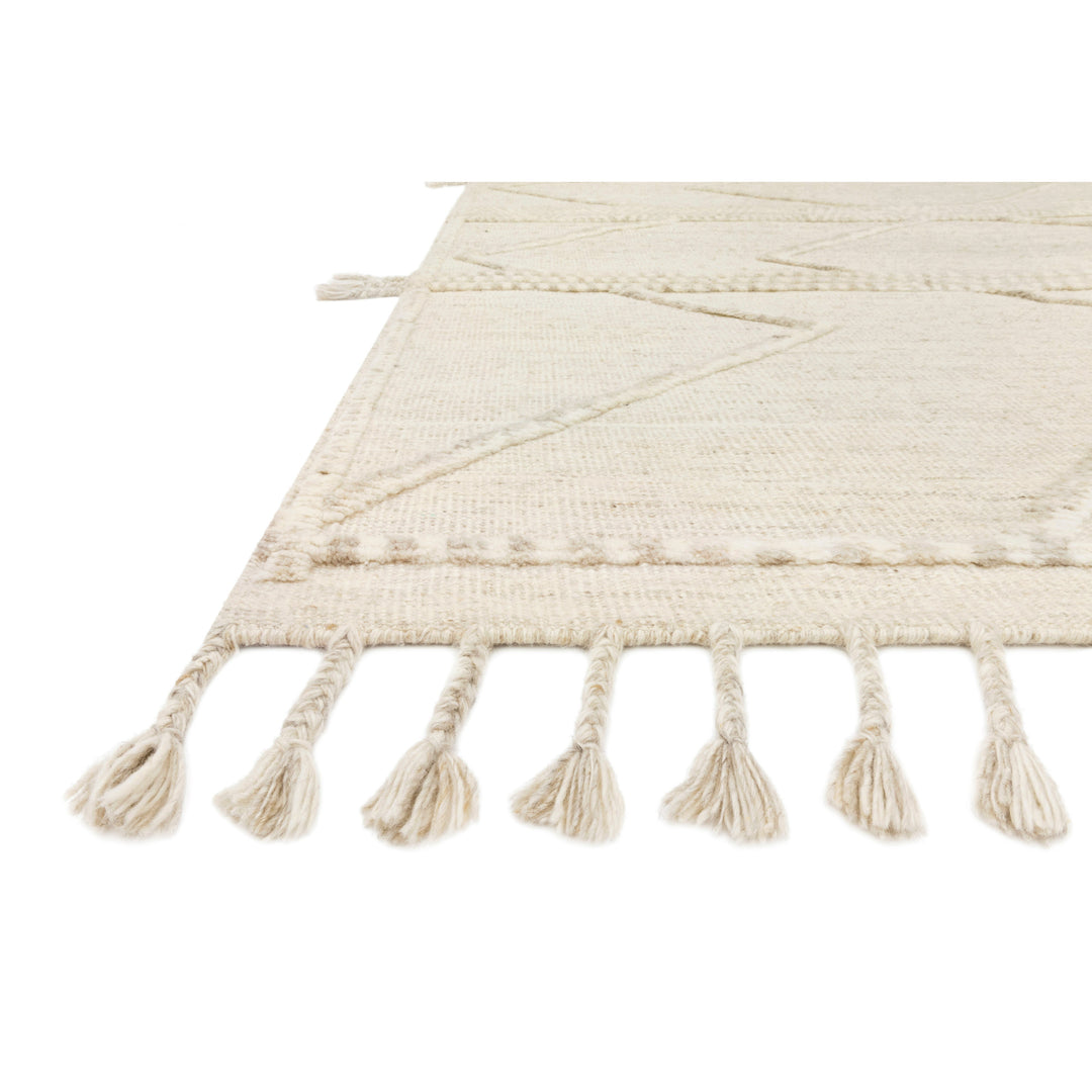 Loloi Iman Beige / Ivory 4'-0" x 6'-0" Accent Rug