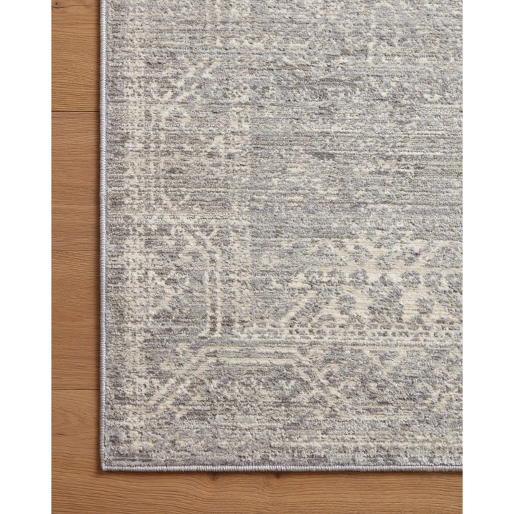 Loloi Indra Silver / Ivory 7'-10" x 10' Area Rug