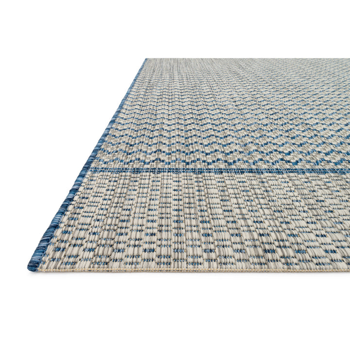 Loloi Isle Grey / Blue 5'-3" x 7'-7" Area Rug