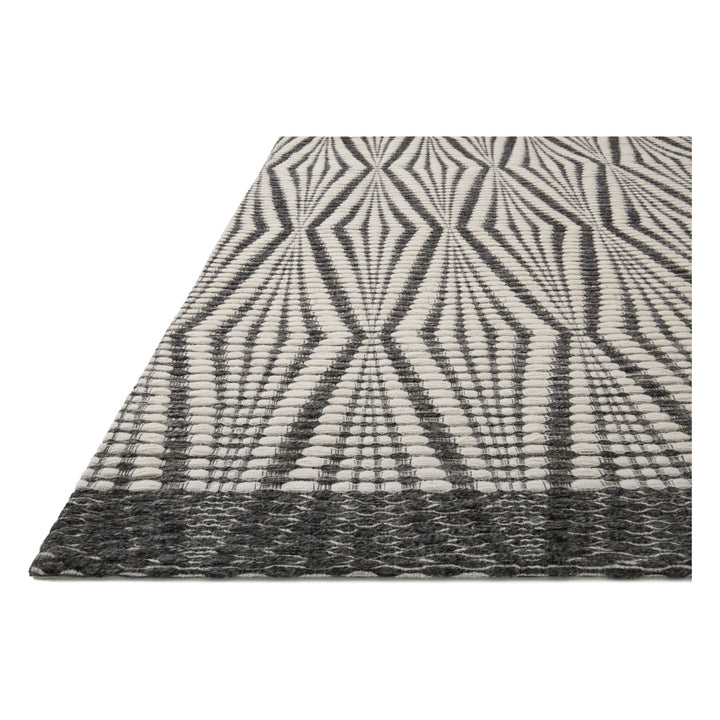 Loloi Kenzie Ivory / Charcoal 2'-6" x 7'-6" Runner Rug