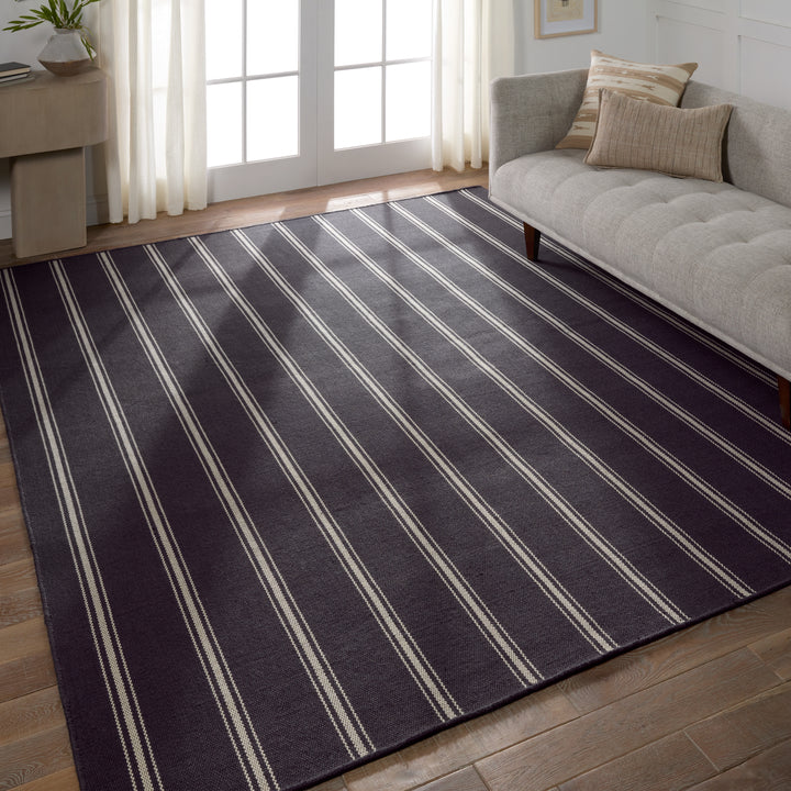 Barclay Butera by Jaipur Living Memento Handmade Indoor/Outdoor Striped Navy/ Ivory Area Rug (8'X10')